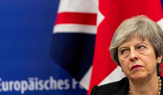 Theresa May seeks Brexit extension