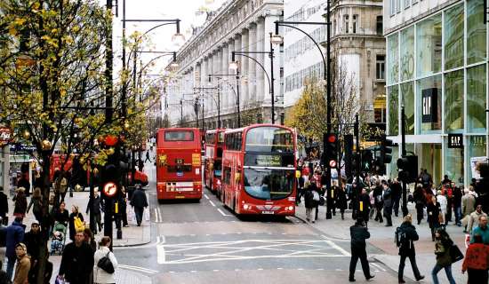 UK economy suffers weakest quarter of GDP growth since 2012